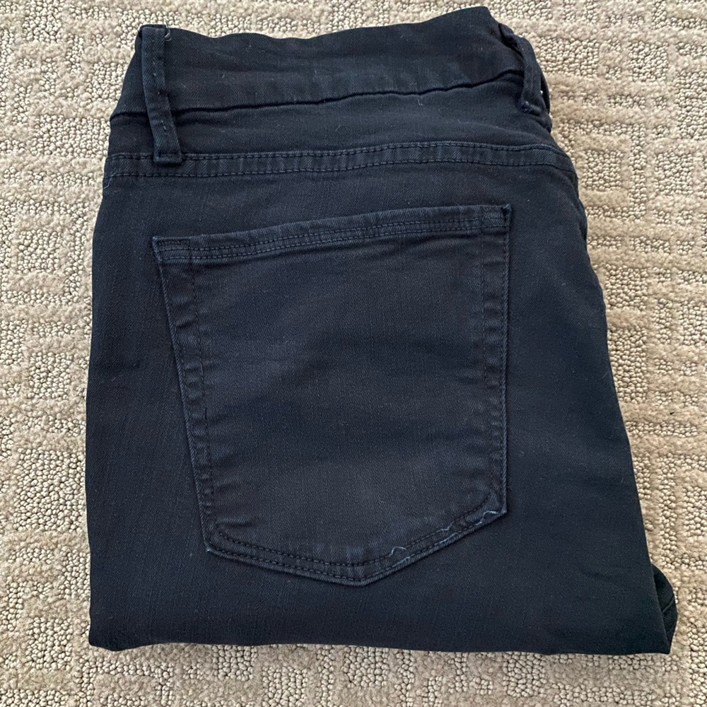 Good American - Good Legs - Size 10/30 Distressed Black Denim